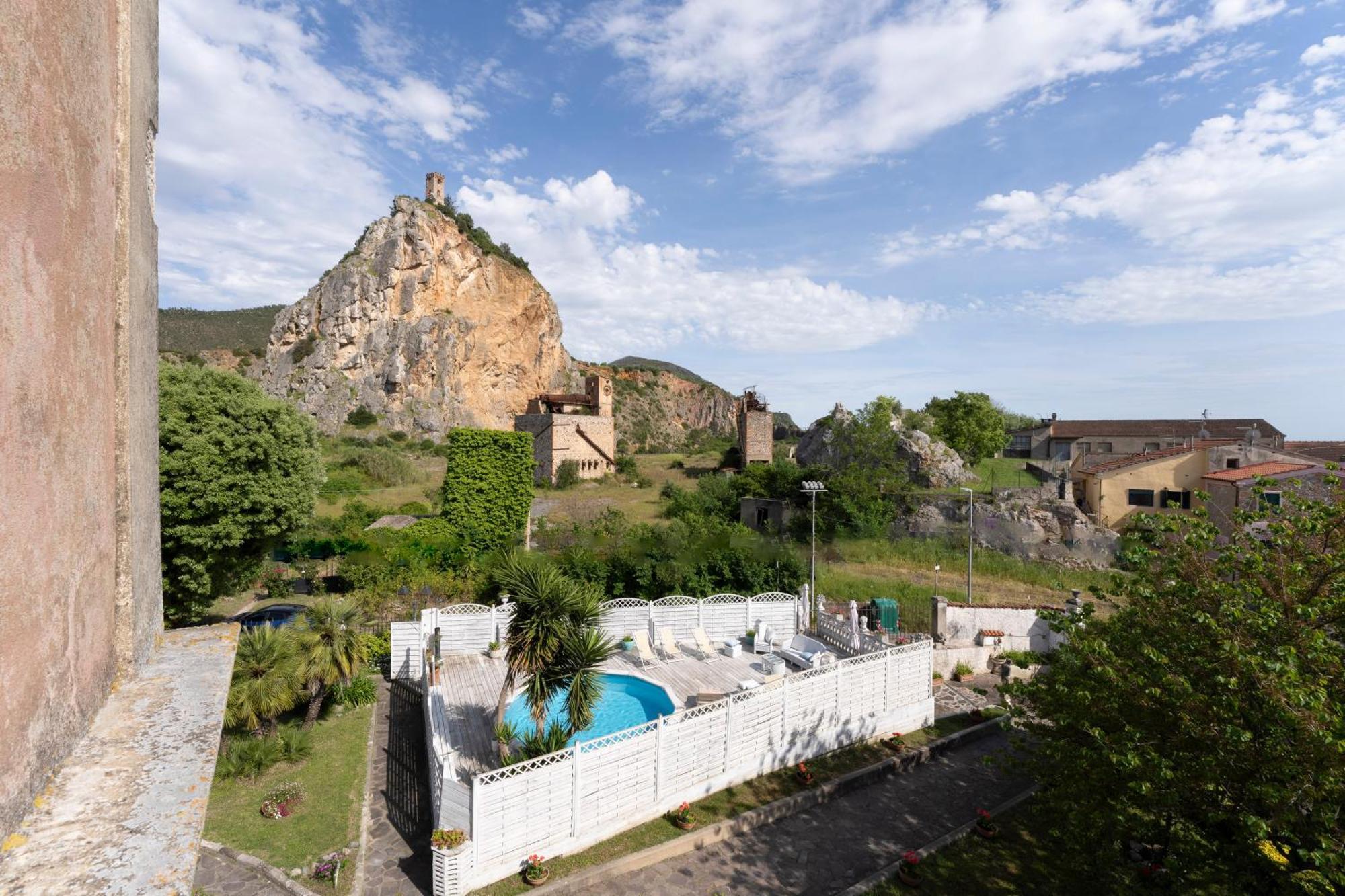 Petri Apartment Vicopisano